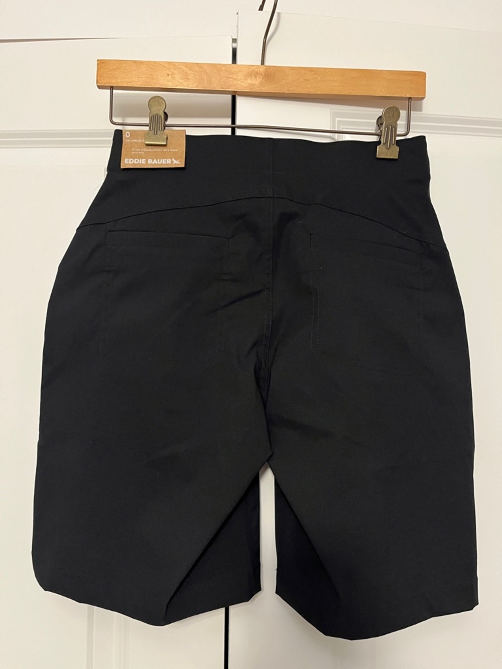 Eddie Bauer Black Horizon Bermuda high rise shorts NEW NWT - Picture 5 of 6